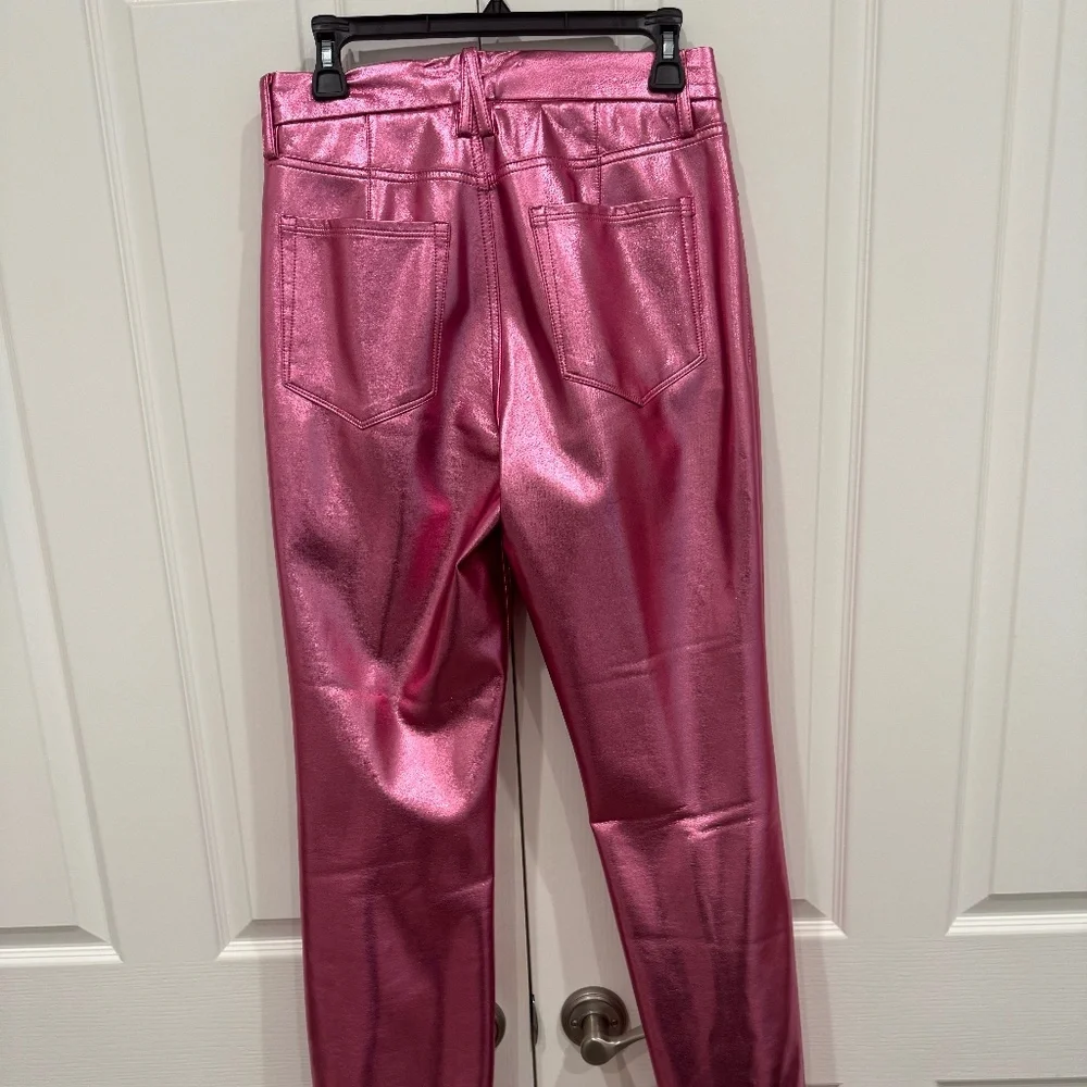 Good American Icon High Rise Straight Faux Leather Jeans in Powder Pink Metallic - Picture 4 of 4